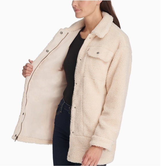 Women’s Levi’s Long Sherpa Trucker Jacket - Picture 3 of 16